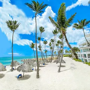 https://beach-studio-in-the-city-center-of-bavaro.comcaribbean.com