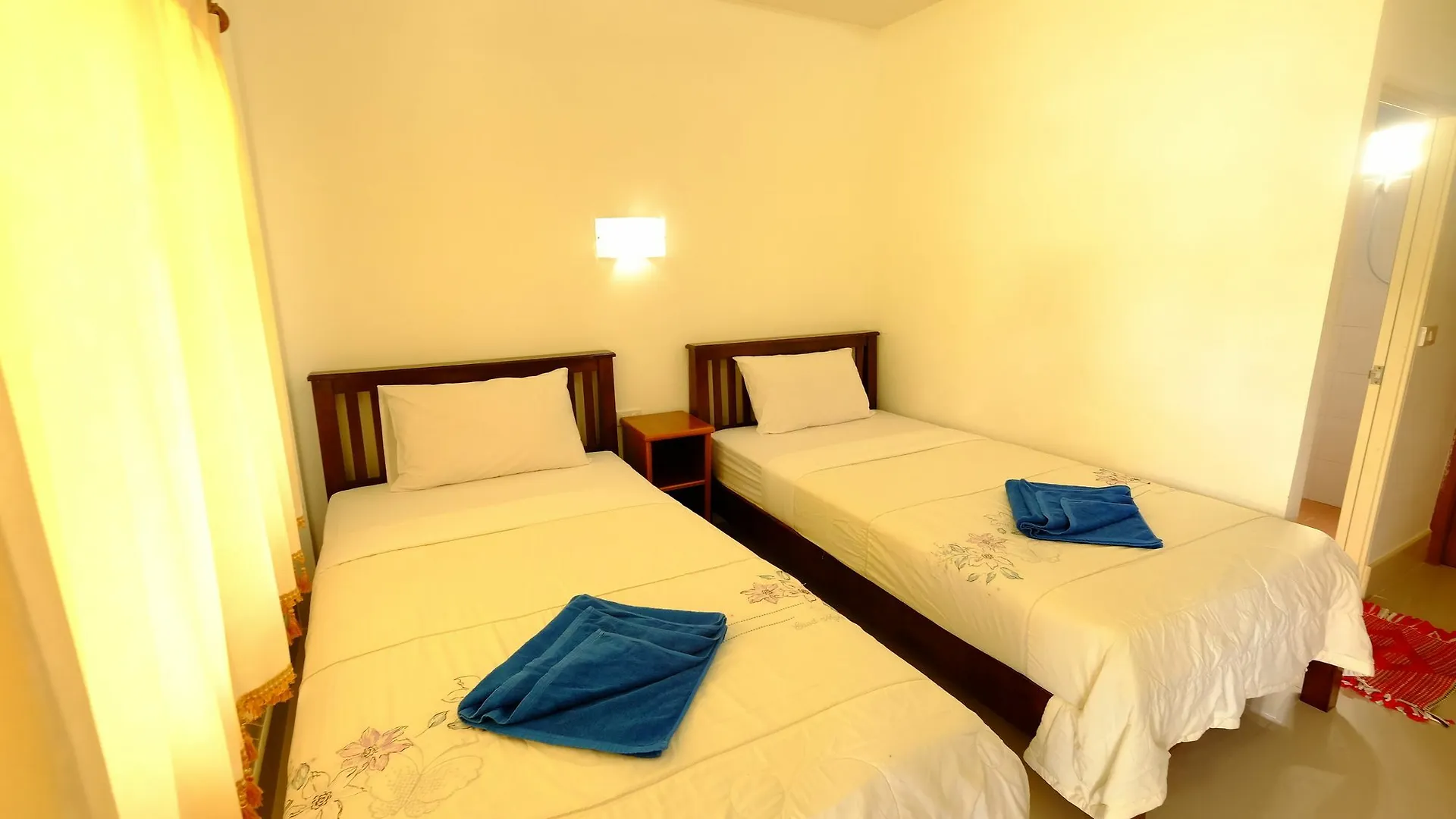 Lanta Together Guest House Koh Lanta 2*,